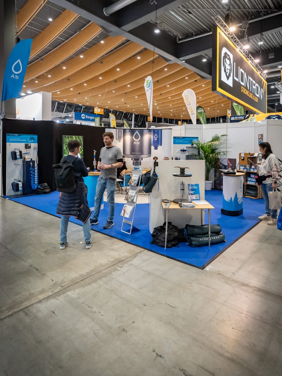 Alb Filter Messestand auf der CMT Stuttgart 2026 mit Gesprächen zu Wasserfiltration im Camper
