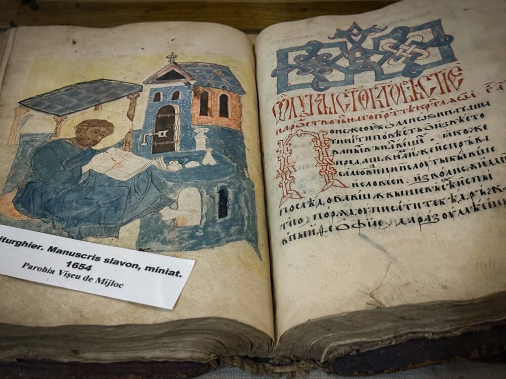 Illustriertes slawisches Manuskript von 1654 aus Vișeu de Mijloc im Museum Bârsana